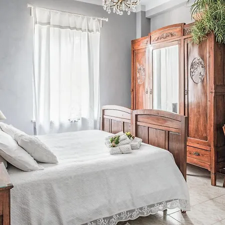 Curte Nicia Gæstehus