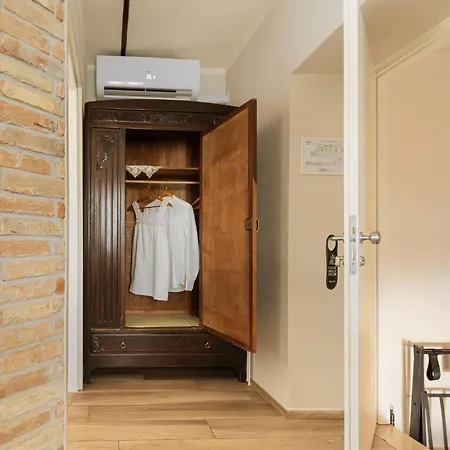 Curte Nicia Guest house 3*